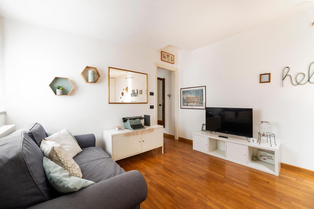 Porta Genova Balcony Apartment Milano Eksteriør billede