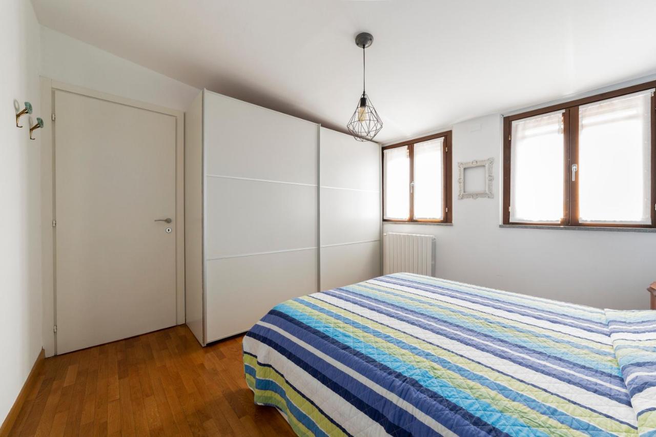 Porta Genova Balcony Apartment Milano Eksteriør billede