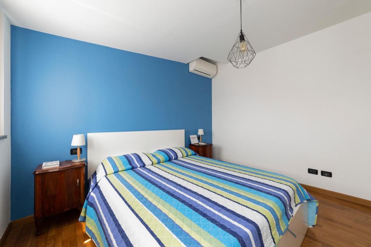 Porta Genova Balcony Apartment Milano Eksteriør billede